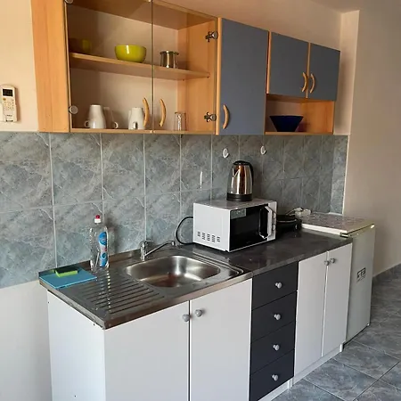 Arch- Budget Doublebed In Center Penzion